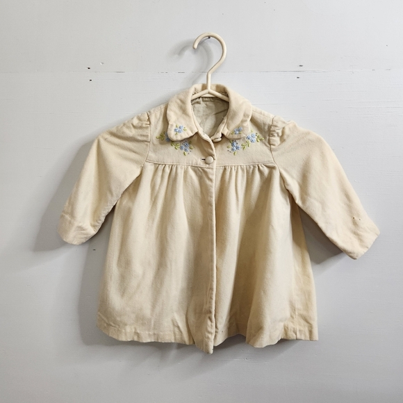 Vintage 1960s Beige Velvet Floral Embroidered Jacket Coat 60s Cottagecore mcm - Picture 1 of 9